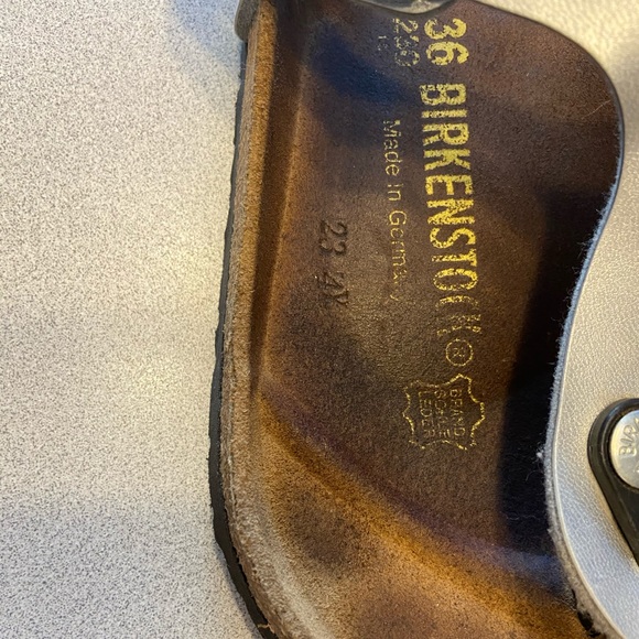 Birkenstock’s - Picture 3 of 5